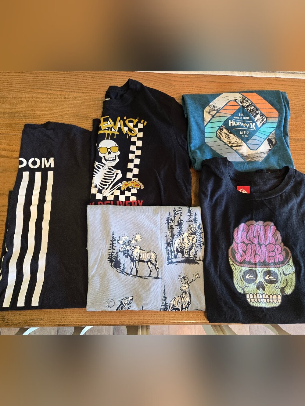 5 Boys XL Graphic Tees